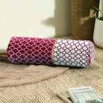 Bordo & Beyaz Ogea Desenli Dijital Baskılı Modern İç Dolgulu Yumuşak Silindir Form Yastık Kırlent Realhomes