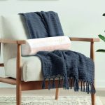 - RealHomes Özel Tasarımlı Dijital Baskılı İç Dolgulu Fermuarlı Silindir Yastık - Realhomes Hello Beautiful Mint Yeşili & Ten Rengi Dijital Baskılı Modern İç Dolgulu - Fermuarlı Süet Silindir Rulo Yastık Kırlent Realhomes