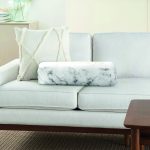 - RealHomes Özel Tasarımlı Dijital Baskılı İç Dolgulu Fermuarlı Silindir Yastık - Realhomes Hello Beautiful Pembe & Mermer Dijital Baskılı Dekoratif İç Dolgulu Süet Silindir Yastık Kırlent - Bel Yastığı Realhomes