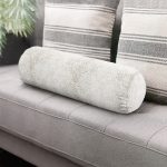 - RealHomes Özel Tasarımlı Dijital Baskılı İç Dolgulu Fermuarlı Silindir Yastık - Realhomes Krem Renkli Damask Motifleri Tasarımlı İç Dolgulu - Fermuarlı Süet Silindir Yuvarlak Yastık Kırlent Realhomes