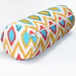- RealHomes Özel Tasarımlı Dijital Baskılı İç Dolgulu Fermuarlı Silindir Yastık - Realhomes Renkli Geometrik Çizimli Dijital Baskılı İç Dolgulu Fermuarlı Çok Amaçlı Silindir Yastık Kırlent Realhomes