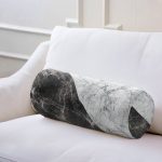 - RealHomes Özel Tasarımlı Dijital Baskılı İç Dolgulu Fermuarlı Silindir Yastık - Realhomes  Siyah Gri Mermer Motifli Dijital Baskılı İç Dolgulu - Fermuarlı Süet Silindir Rulo Yastık Kırlent Realhomes