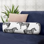 - RealHomes Özel Tasarımlı Dijital Baskılı İç Dolgulu Fermuarlı Silindir Yastık - Realhomes  Zebra Tasarımlı Dijital Baskılı İç Dolgulu - Fermuarlı Süet Silindir Rulo Yastık Kırlent Realhomes