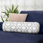 - RealHomes Özel Tasarımlı Dijital Baskılı İç Dolgulu Fermuarlı Silindir Yastık - Realhomes  Krem Damlacıklı Tasarım Dijital Baskılı Modern İç Dolgulu - Fermuarlı Süet Berjer Silindir Yastık Kırlent Realhomes