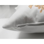 - Suet-K10031-Gorsel-2 - Realhomes Çift Taraflı Gül Tasarımlı Dijital Baskılı Modern Süet Yastık Kırlent Kılıfı Realhomes