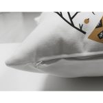 - Suet-K10136-Gorsel-2 - Realhomes Çift Taraflı Sevimli Geyik Motifli Dijital Baskılı Modern Süet Yastık Kırlent Kılıfı Realhomes