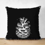 Çift Taraflı Siyah Beyaz Kozalak Motifli Dijital Baskılı Dekoratif Süet Yastık Kırlent Kılıfı Realhomes