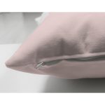 - Suet-K10380-Gorsel-2 - Realhomes Çift Taraflı Pembe Zemin Papatyadan Kelebek Tasarımlı Dijital Baskılı Dekoratif Süet Yastık Kırlent Kılıfı Realhomes