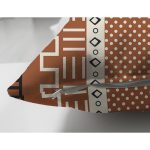 - Suet-K10453-Gorsel-2 - Realhomes Çift Taraflı Kahve Zemin Etnik Figürlü Bohem Desenli Dijital Baskılı Modern Süet Yastık Kırlent Kılıfı Realhomes