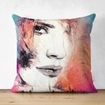 - Suet-K120-Gorsel - Realhomes Çift Taraflı Suluboya Kadın Figürü Dijital Baskılı Dekoratif Modern Süet Yastık Kırlent Kılıfı Realhomes