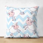 - Print - Realhomes Çift Taraflı Mavi Zikzak Üzerinde Sevimli Koyun Temalı Dijital Baskılı Özel Tasarım Modern Süet Yastık Kırlent Kılıfı Realhomes