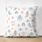 - Suet-K1298-Gorsel - Realhomes Çift Taraflı Sevimli Ahtapot Ve Denizkızı Desenli Dijital Baskılı Özel Tasarım Modern Süet Yastık Kırlent Kılıfı Realhomes