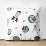 - Suet-K1304-Gorsel - Realhomes Çift Taraflı Uzay Temalı Gezegen Ve Roket Desenli Dijital Baskılı Özel Tasarım Modern Süet Yastık Kırlent Kılıfı Realhomes