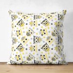 - Cute animal seamless pattern with cartoon owls in yellow and gre - Realhomes Çift Taraflı Baykuş Desenli Çocuk Odası Temalı Dijital Baskılı Özel Tasarım Modern Süet Yastık Kırlent Kılıfı Realhomes