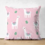 - Suet-K1453-Gorsel - Realhomes Çift Taraflı Pembe Zeminde Lama Desenli Dijital Baskılı Özel Tasarım Modern Süet Yastık Kırlent Kılıfı Realhomes