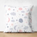 - Suet-K1464-Gorsel - Realhomes Çift Taraflı Gökyüzü Temalı Yıldız Ay Ve Bulut Desenli Dijital Baskılı Özel Tasarım Modern Süet Yastık Kırlent Kılıfı Realhomes