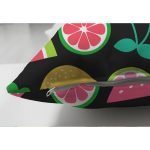 - Suet-K3484-Gorsel-2 - Realhomes Çift Taraflı Siyah Zeminli Meyveler Tasarımlı Dijital Baskılı Modern Süet Yastık Kırlent Kılıfı Realhomes