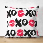 - Suet-K3508-Gorsel - Realhomes Çift Taraflı XO Özel Tasarımlı Dijital Baskılı Modern Süet Yastık Kırlent Kılıfı Realhomes