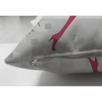 - Suet-K3535-Gorsel-2 - Realhomes Çift Taraflı Fashion Girl Özel Tasarım Dijital Baskılı Modern Süet Yastık Kırlent Kılıfı Realhomes