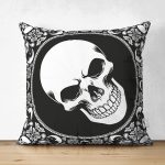 - Suet-K3642-Gorsel - Realhomes Çift Taraflı Kuru Kafa Motifli Dijital Baskılı Modern Süet Yastık Kırlent Kılıfı Realhomes