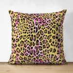 - Suet-K3767-Gorsel - Realhomes Çift Taraflı Leopar Motifli Dijital Baskılı Süet Yastık Kırlent Kılıfı Realhomes