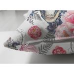 - Suet-K3777-Gorsel-2 - Realhomes Çift Taraflı Beyaz Zeminde Kurukafa Motifli Özel Tasarım Dijital Baskılı Modern Süet Yastık Kırlent Kılıfı Realhomes