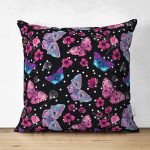 - Suet-K3931-Gorsel - Realhomes Çift Taraflı Siyah Zeminde Çiçek Ve Kelebek Desenli Dijital Baskılı Özel Tasarım Modern Süet Yastık Kırlent Kılıfı Realhomes