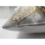 - Suet-K4060-Gorsel-2 - Realhomes Çift Taraflı Altın Desenli Özel Tasarım Dijital Baskılı Modern Süet Yastık Kırlent Kılıfı Realhomes