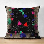 - Suet-K4096-Gorsel - Realhomes Çift Taraflı Geometrik Motifli Özel Tasarım Dijital Baskılı Modern Süet Yastık Kırlent Kılıfı Realhomes