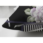 - Suet-K4120-Gorsel-2 - Realhomes Çift Taraflı Çizgili Zeminde Çiçek Desenli Özel Tasarım Dijital Baskılı Modern Süet Yastık Kırlent Kılıfı Realhomes