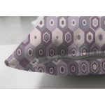 - Suet-K416-Gorsel-2 - Realhomes Çift Taraflı Altıgen Bal Peteği Desenli Özel Tasarım Dijital Baskılı Modern Süet Yastık Kırlent Kılıfı Realhomes