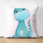 - Suet-K6620-Gorsel - Realhomes Çift Taraflı Sevimli Yavru Dinozor Çocuk Odası Dijital Baskılı Dekoratif Süet Yastık Kırlent Kılıfı Realhomes