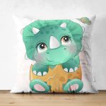 - Suet-K6621-Gorsel - Realhomes Çift Taraflı Sevimli Yeşil Bebek Dinozor Çocuk Odası Dijital Baskılı Dekoratif Süet Yastık Kırlent Kılıfı Realhomes