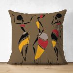 - Suet-K6722-Gorsel - Realhomes Çift Taraflı Siyah Puanlı Zeminde Yaprak Tasarımı Dijital Baskılı Dekoratif Süet Yastık Kırlent Kılıfı Realhomes