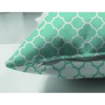 - Suet-K9277-Gorsel-2 - Realhomes Çift Taraflı Mint Yeşili & Beyaz Ogea Desenli Dijital Baskılı Modern Süet Yastık Kırlent Kılıfı Realhomes