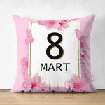 - Suet-K9367-1-Gorsel - Realhomes Çift Taraflı Özel Tasarım 8 Mart Gül Tasarımlı Dijital Baskılı Modern Süet Yastık Kırlent Kılıfı Realhomes