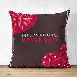 - Suet-K9379-2-Gorsel - Realhomes Çift Taraflı Özel Tasarım International Women's Day Dijital Baskılı Modern Süet Yastık Kırlent Kılıfı Realhomes