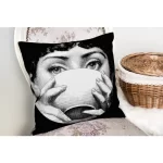 - format_webp (1) - Realhomes  RealHomes Siyah Beyaz Sanat Özel Tasarım Dijital Baskılı Dekoratif Yastık Kırlent Kılıfı Realhomes