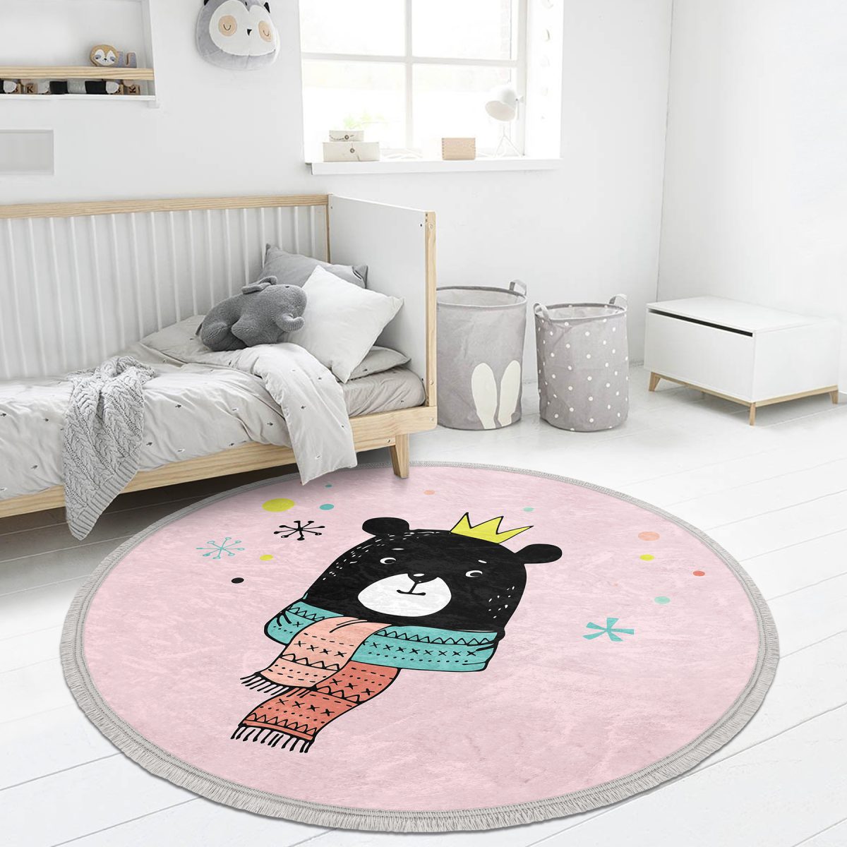 Pembe Zeminde Atkılı Ayıcık Desenli Çocuk & Genç Odası Makinede Yıkanabilir Kaymaz Tabanlı Püsküllü Yuvarlak Çocuk Halısı Realhomes