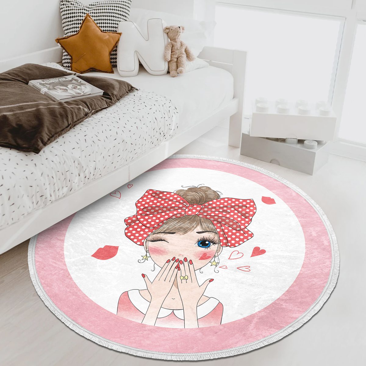 Fashion Girl Çocuk & Genç Odası Makinede Yıkanabilir Kaymaz Tabanlı Püsküllü Yuvarlak Çocuk Halısı Realhomes