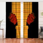 Realhomes Kırmızı Başlıklı Zenci Kadın Motifli Modern Salon Fon Perde Realhomes