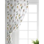 Realhomes Beyaz Zeminde Bayan Desenli Dijital Baskılı Modern Salon Fon Perde Realhomes