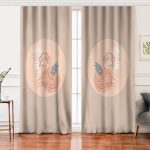 - Perde-8171-Gorsel - Realhomes  Realhomes Pastel Zemin Üzerinde Antik Desenli Dijital Baskılı Modern Salon Fon Perde Realhomes