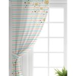 - Perde-8222-Gorsel-1 - Realhomes  Realhomes Beyaz Zemin Üzerinde Renkli Yatay Çizgili Gold Detaylı Dijital Baskılı Modern Salon Fon Perde Realhomes