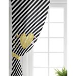 - Perde-8241-Gorsel-1 - Realhomes Realhomes Beyaz Zeminde Siyah Yatay Çizgili Gold Detaylı Kalp Desenli Dijital Baskılı Modern Salon Fon Perde Realhomes