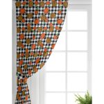 Realhomes Siyah Beyaz Ekose Üzerinde Renkli Balkabağı Desenli Dijital Baskılı Modern Salon Fon Perde Realhomes