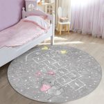 - RealHomes Dijital Baskılı Kaymaz Tabanlı Comfort Çocuk Odası Yuvarlak Halı - Realhomes  Gri Zemin Fil Motifli Seksek Oyun Temalı Çocuk & Genç Odası Makinede Yıkanabilir Kaymaz Tabanlı Yuvarlak Çocuk Oyun Halısı Realhomes