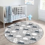 - RealHomes Dijital Baskılı Kaymaz Tabanlı Comfort Çocuk Odası Yuvarlak Halı - Realhomes  Gri Zeminde Sevimli Ayı Desenli Çocuk & Genç Odası Makinede Yıkanabilir Kaymaz Tabanlı Yuvarlak Çocuk Halısı Realhomes