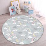 - RealHomes Dijital Baskılı Kaymaz Tabanlı Comfort Çocuk Odası Yuvarlak Halı - Realhomes  Gri Zeminde Gökkuşağı Ve Bulutlar Çocuk & Genç Odası Makinede Yıkanabilir Kaymaz Tabanlı Yuvarlak Çocuk Halısı Realhomes