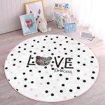 - RealHomes Dijital Baskılı Kaymaz Tabanlı Comfort Çocuk Odası Yuvarlak Halı - Realhomes  Love Princess Motifli Çocuk & Genç Odası Makinede Yıkanabilir Kaymaz Tabanlı Yuvarlak Çocuk Halısı Realhomes